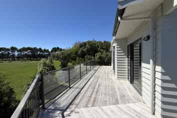 16 Dittmer Drive, Awapuni