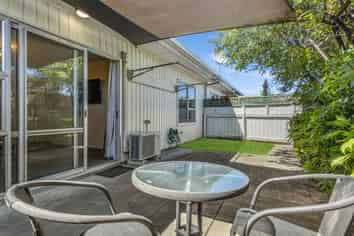 2/36 Bristol Street, Tamatea