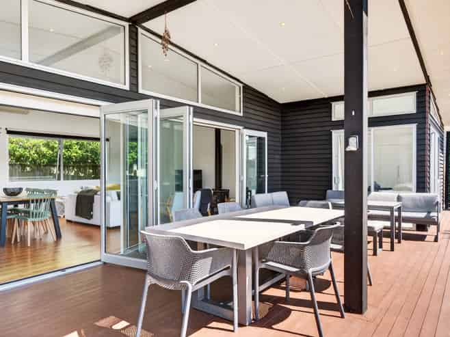 15 Esther Street, Martinborough