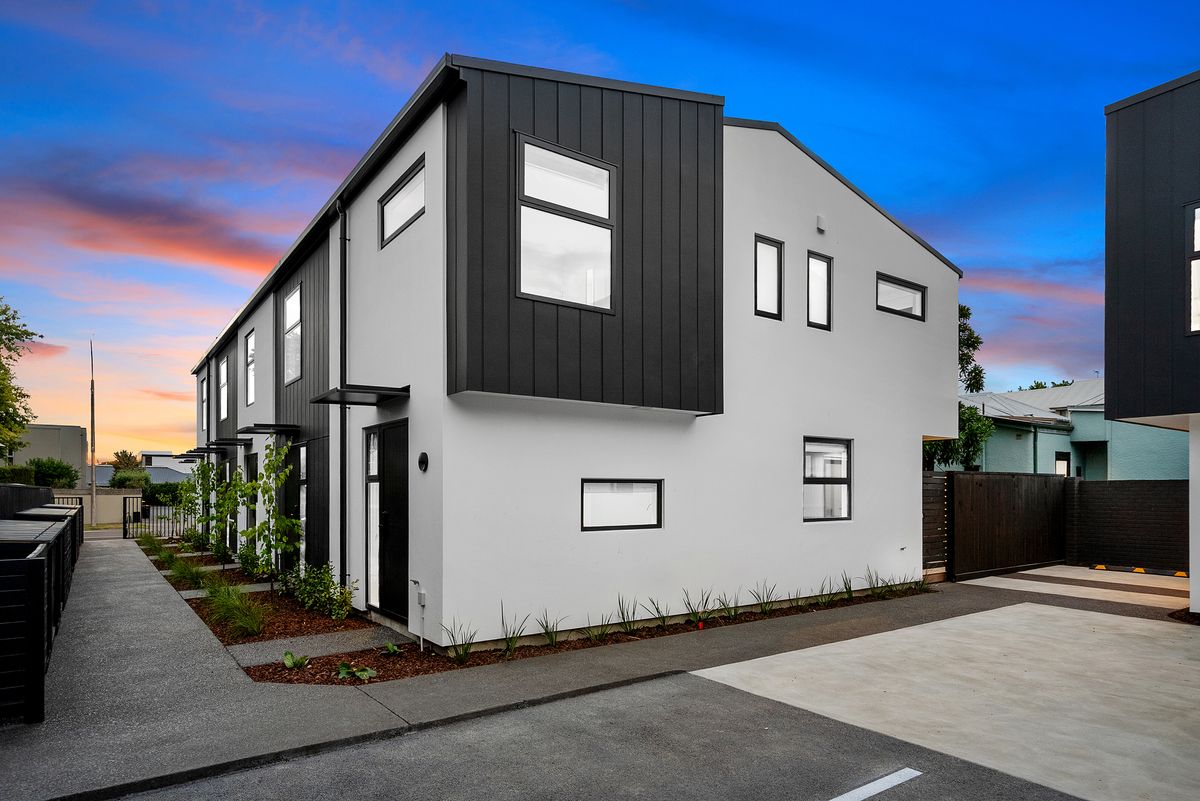 Blinds and Appliances included, last one left! - Ansicht 2