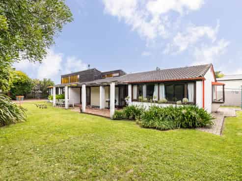 1007A Caroline Road, Mayfair