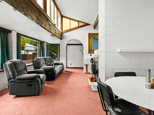 1007A Caroline Road, Mayfair