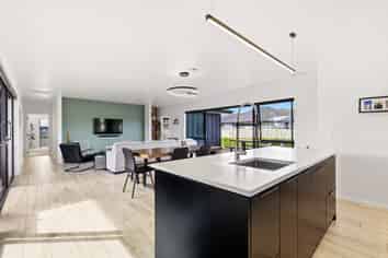 28 Harakeke Drive, Wharewaka