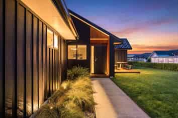 28 Harakeke Drive, Wharewaka