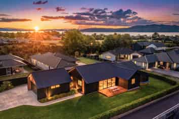 28 Harakeke Drive, Wharewaka