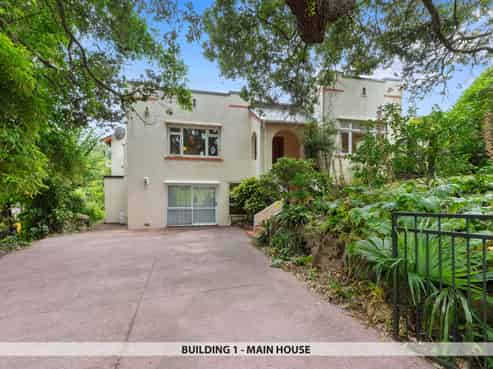 13-17 Ninth Avenue, Avenues