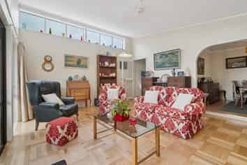 8A Gemini Place, Kawaha Point