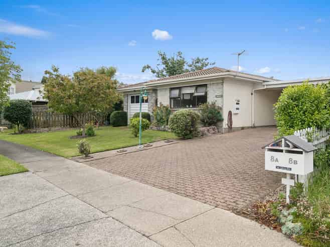 8A Gemini Place, Kawaha Point