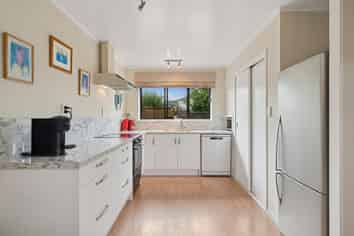 8A Gemini Place, Kawaha Point