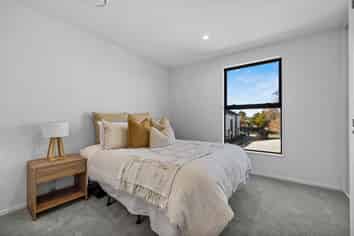 5/102 Warrington Street, Saint Albans