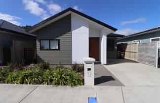 32 Harry Martin Lane, Wainuiomata