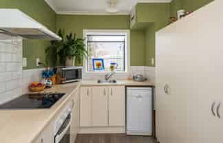 10/27 Cornwall Street, Saint Albans