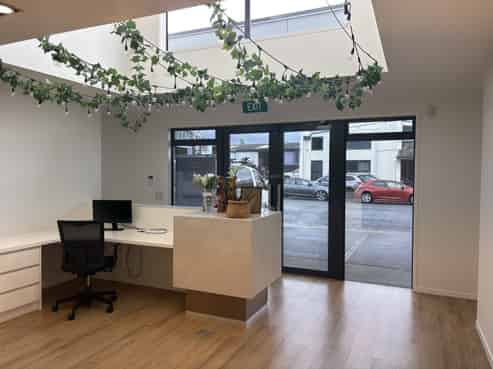 Superior space on popular White Street