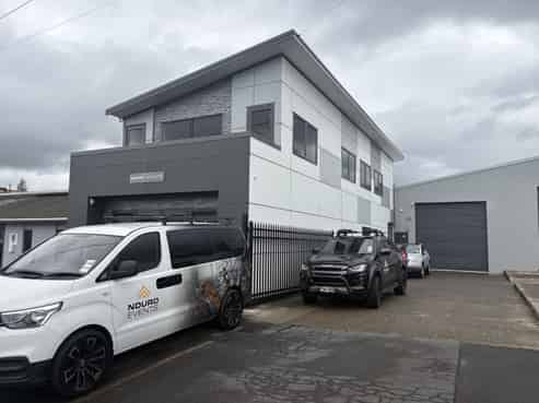 Superior space on popular White Street