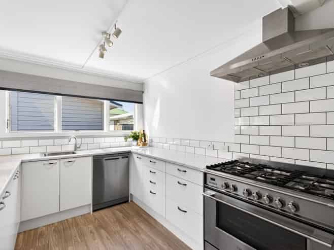 606B Charles Street, Saint Leonards