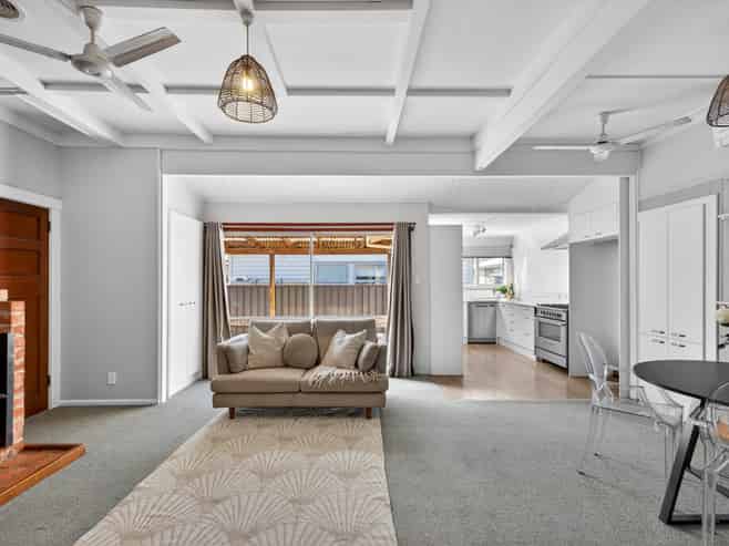 606B Charles Street, Saint Leonards