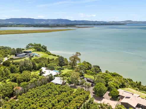 313 Pahoia Road, Whakamarama