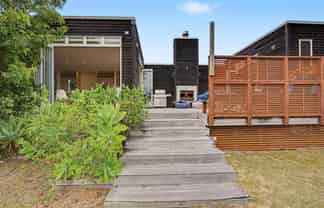 3 Ajax Head, Pauanui