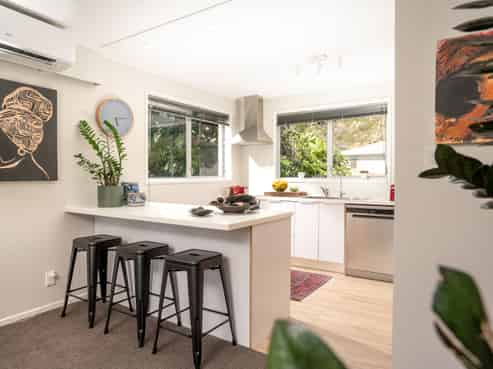 5/27 Beach Road, Paekakariki