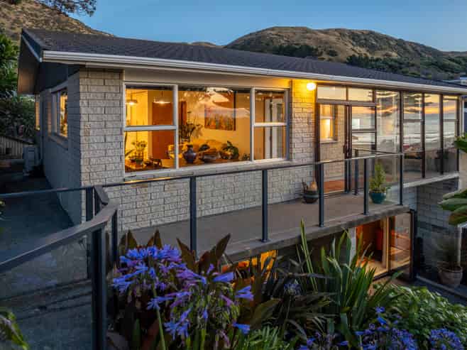 5/27 Beach Road, Paekakariki