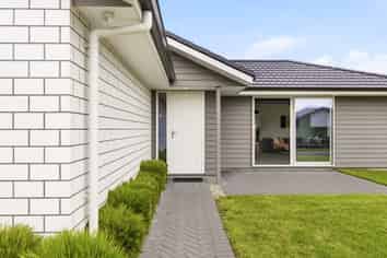48 Harakeke Drive, Wharewaka
