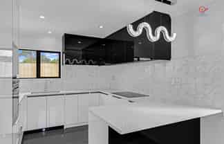 10 Kivell Close, Mangere East