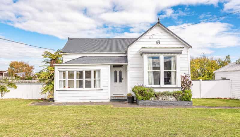 6 Stark Street, Durie Hill