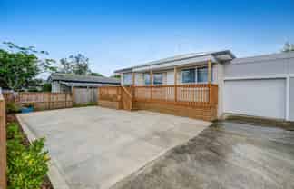 2/33F Springs Road, Parakai
