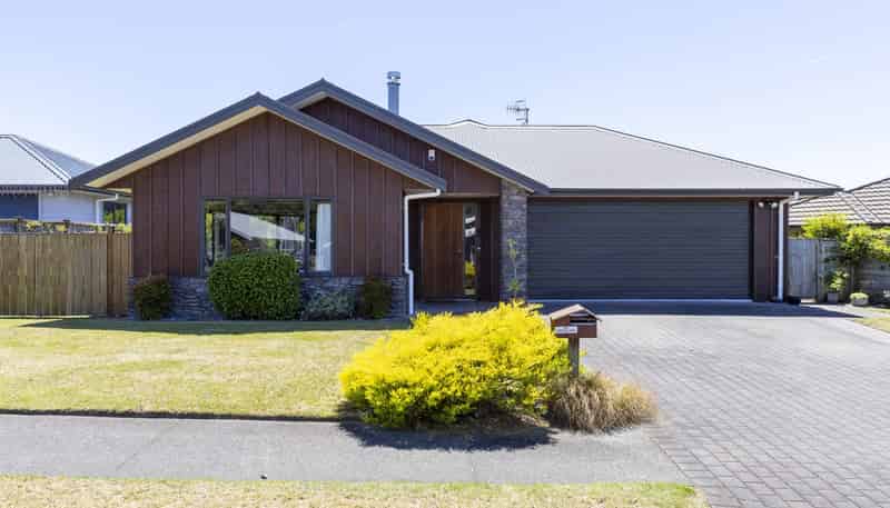 13 Lochaber Drive, Nukuhau