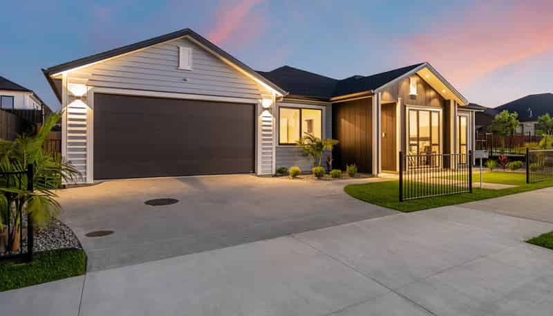 389 Te Taruna Drive, Milldale