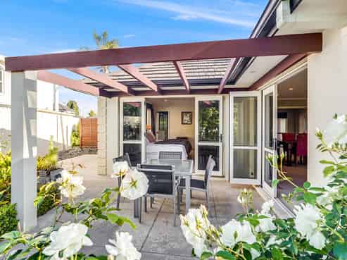 8 Te Puroa Place, Huntington