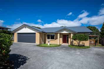 6 Ishtar Place, One Tree Point