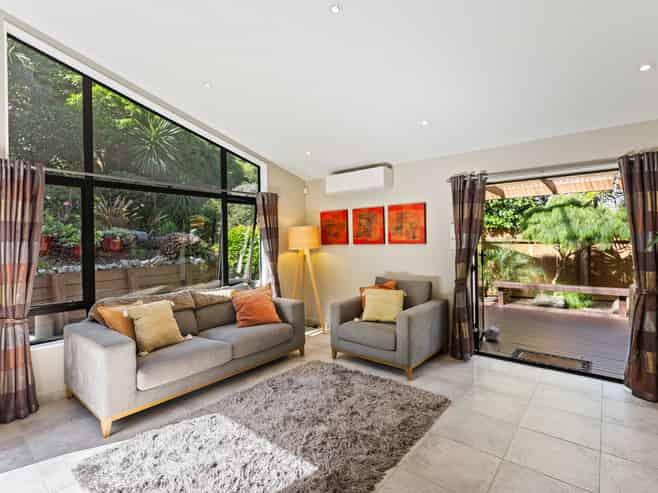 5 Quadrant Heights, Paraparaumu