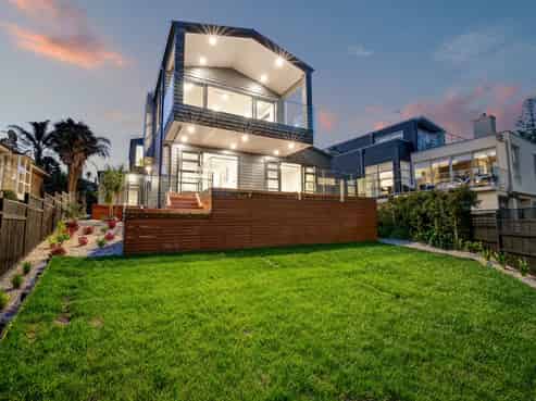 31 Churchill Road, Murrays Bay