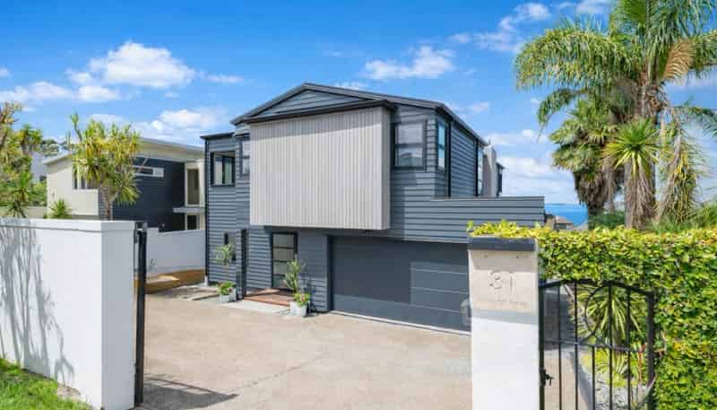 31 Churchill Road, Murrays Bay