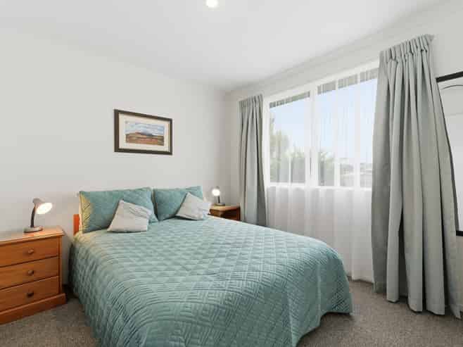 17/162 Waihi Road, Judea