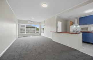 52 Forest Hill Road, Henderson