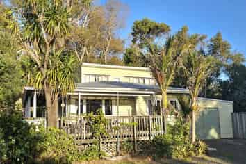 229 Hokianga Harbour Drive, Omapere