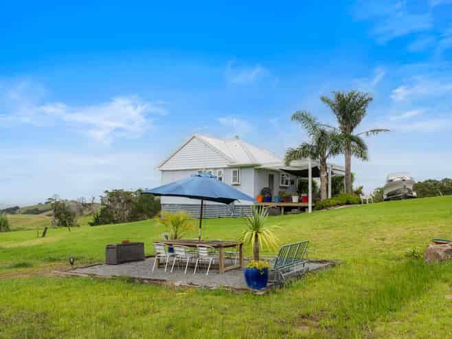 817A Whakapirau Road, Whakapirau