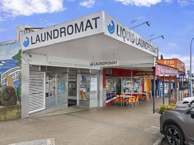 Raglan investment with diversified income