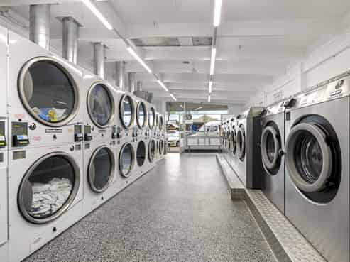 Raglan investment with diversified income