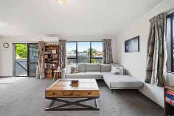 1302 Whakatau Street, Rotorua