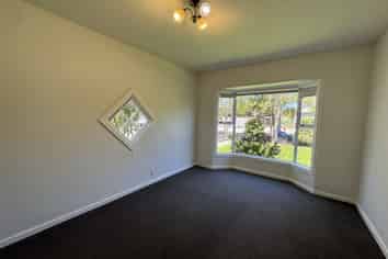 32 Flockton Street, Saint Albans