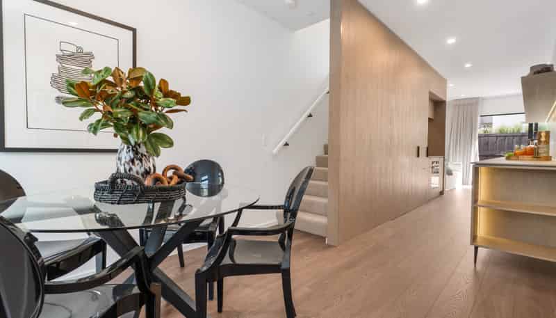 4/44 Winchester Street, Merivale