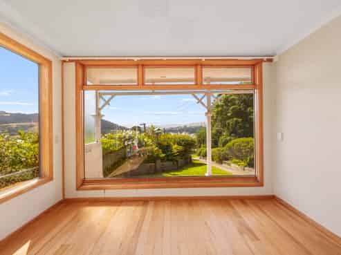 16 Brick Hill Road, Sawyers Bay