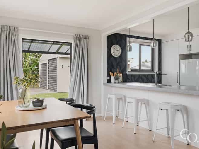 13 Bristol Avenue, Brookfield