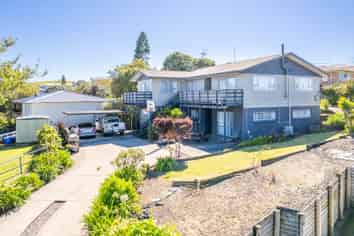 80 McKay Drive, Temple View