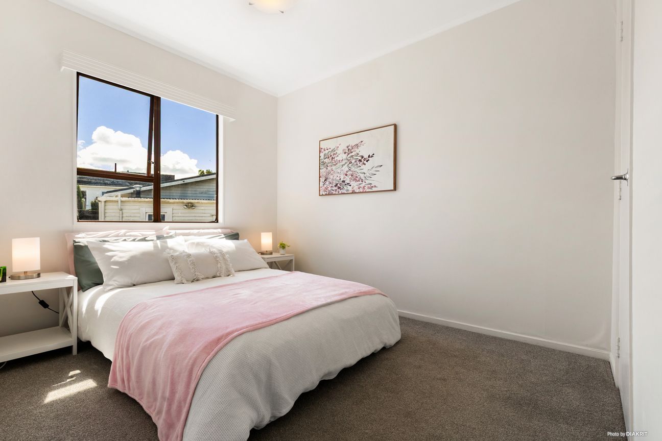 Asking price $540K 5%+ Return - Train, Invest! - Mehr