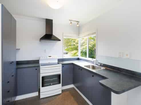 4 Coromandel Court, Roslyn