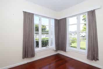 29 Tamaki Bay Drive, Pakuranga